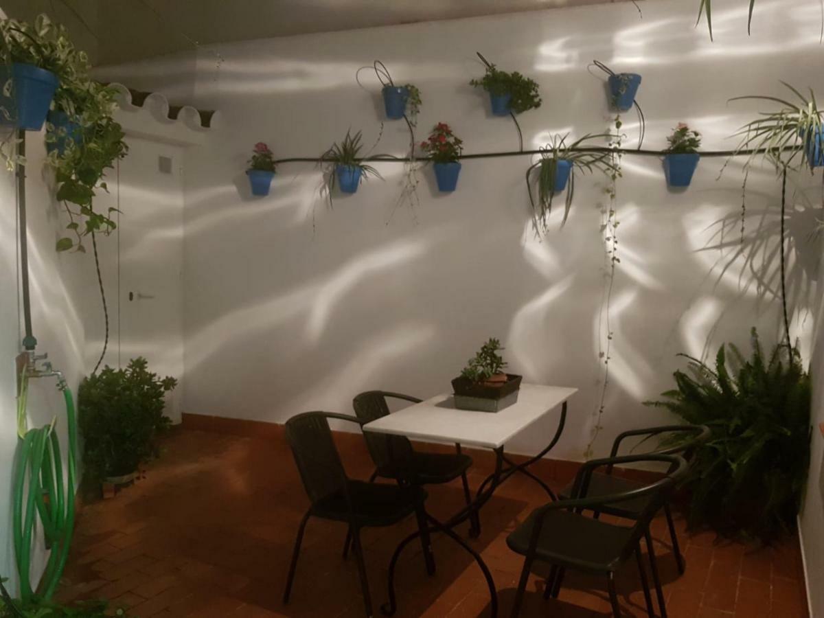 El Patio De La Aljama Apartment Cordoba Luaran gambar